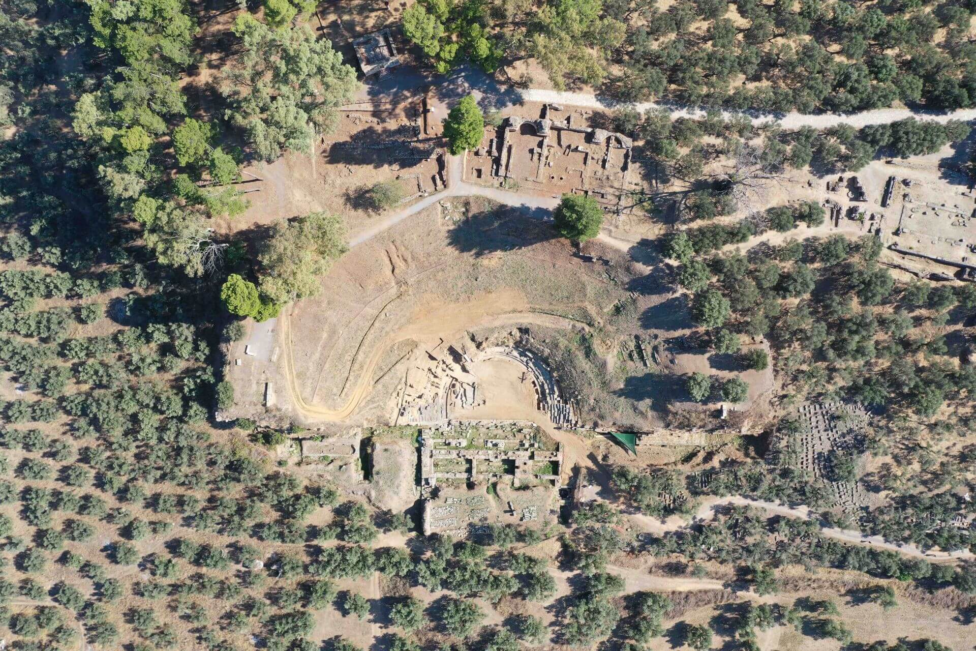 Αεροφωτογραφία του θεάτρου, έτος 2022 (αρχείο ΕΦΑΛΑΚ)